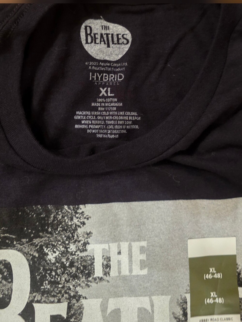 NWT THE BEATLES Abbey Road Black Graphic Tee Shirt Men's XL. Non smoking home. - Picture 7 of 7